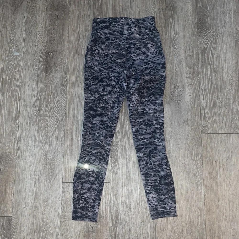 Lululemon Base Pace High-Rise Running Tight 24” size 2 Estuary Grey Multi ESTY